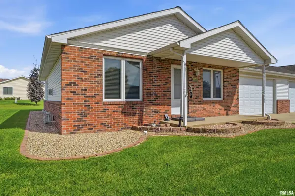 203 EASY ST, Washington, IL 61571