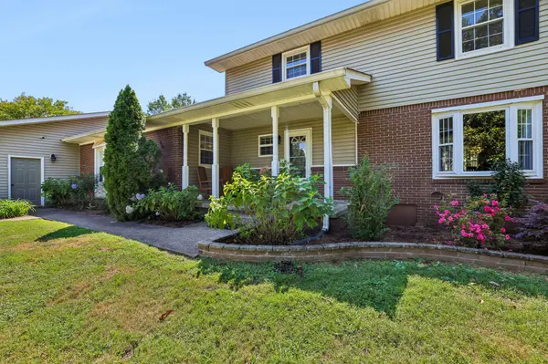 2546 Summit Ct, Murfreesboro, TN 37130