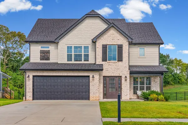 1517 Collins View Way, Clarksville, TN 37043
