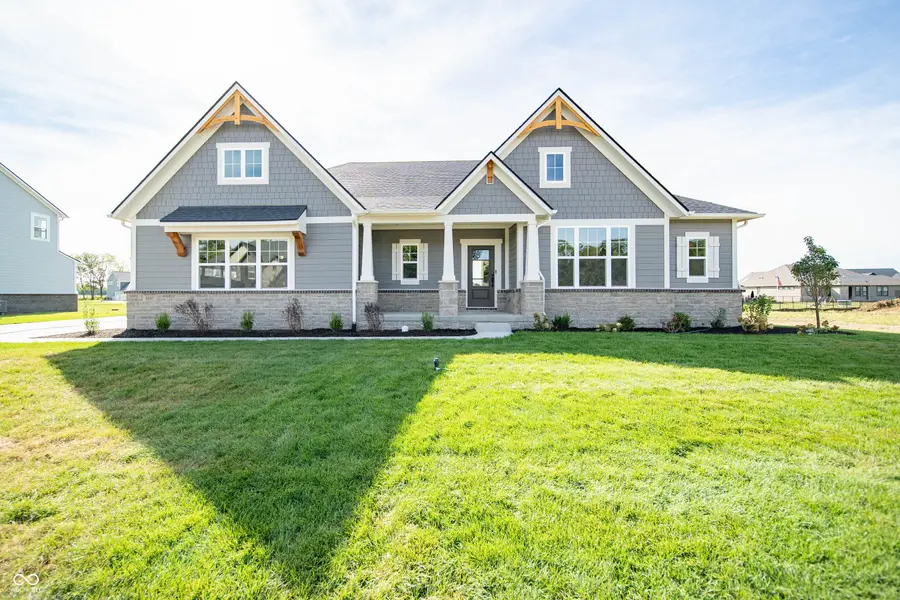6607 Old World DR, Mccordsville, IN 46055