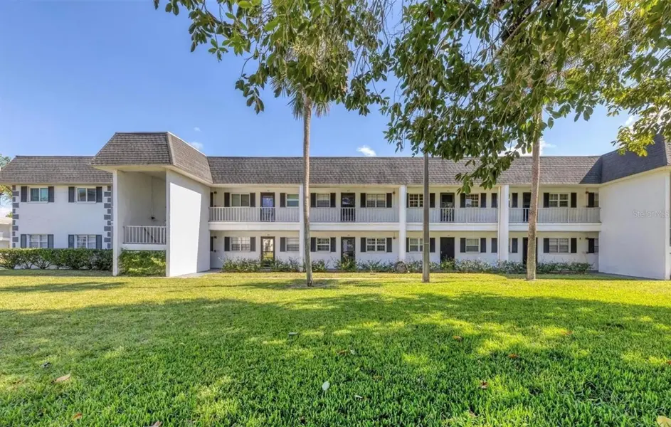 105 47TH AVENUE DR W #377, Bradenton, FL 34207