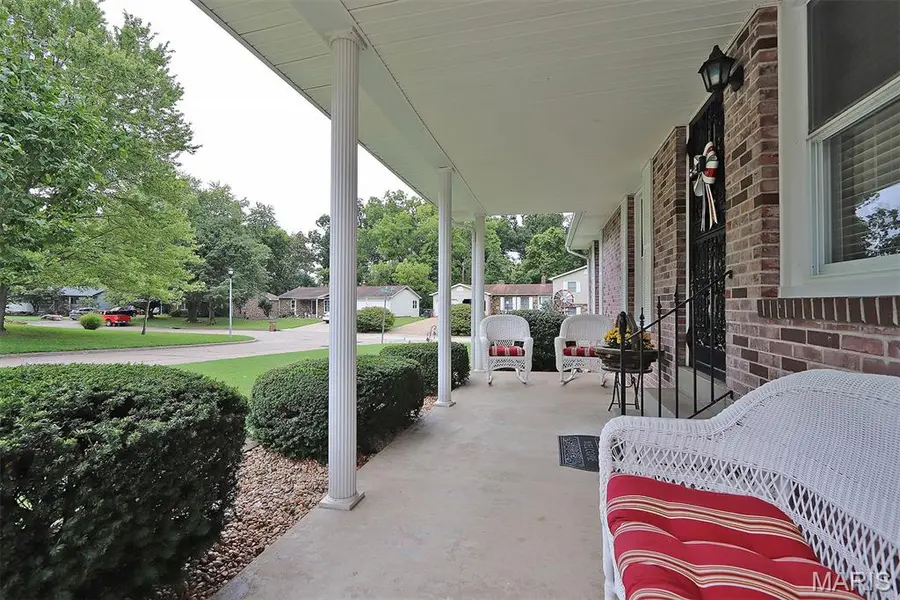 321 Hillview ST, Cape Girardeau, MO 63703