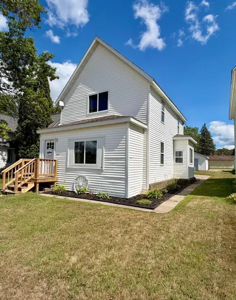 508 4th ST NE, Little Falls, MN 56345