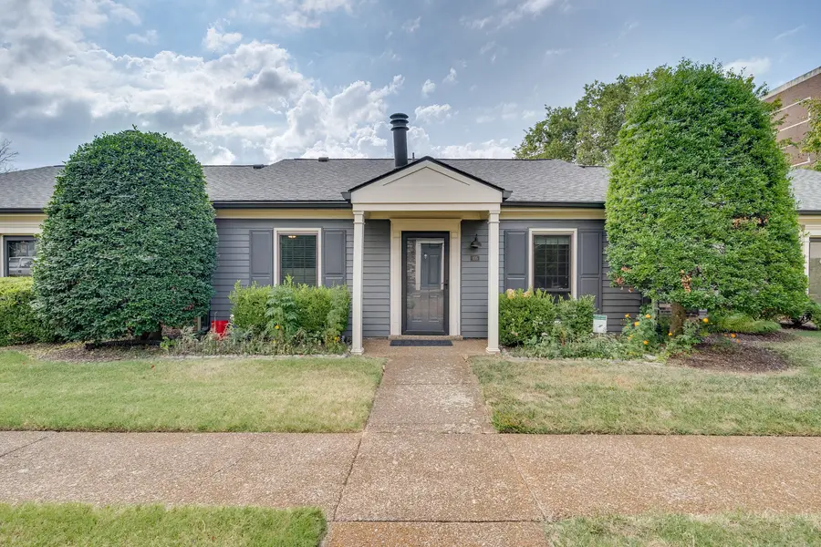 105 Academy Sq, Nashville, TN 37210