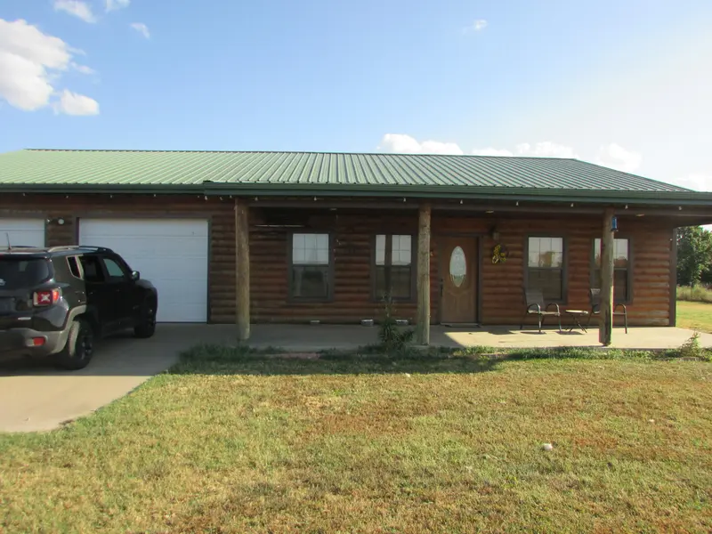 3864 State Highway Ww, Aurora, MO 65605