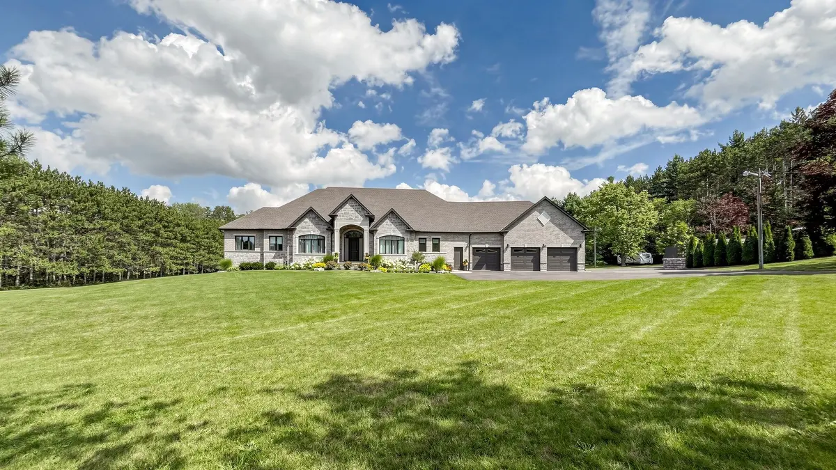 18865 Kennedy RD, East Gwillimbury, ON L0G 1V0