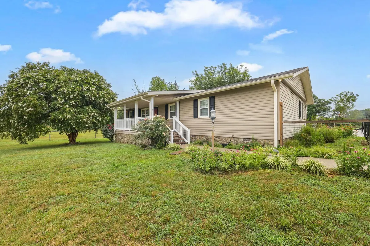 148 Mulberry RD, Blacksburg, SC 29702