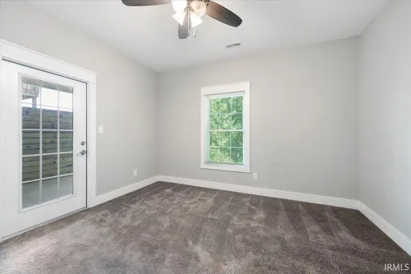 3945 S Cramer CIR, Bloomington, IN 47403