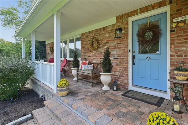 12 Berkshire DR, New City, NY 10956