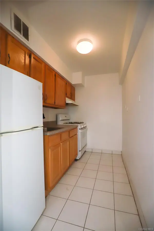 53-11 90th ST #6C, Elmhurst, NY 11373