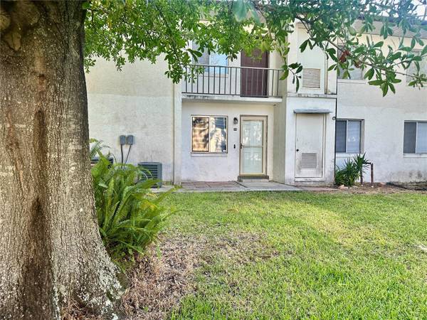 606 PAVARE CT #606, Winter Haven, FL 33884