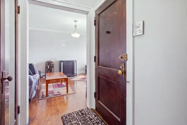 1656 E 84th ST, Chicago, IL 60617