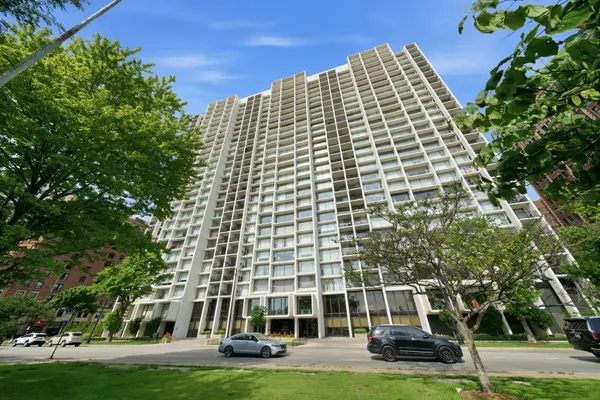 3200 N Lake Shore DR #2102, Chicago, IL 60657