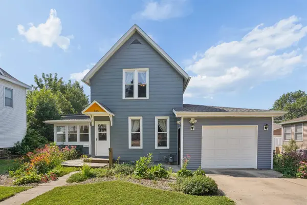 506 H AVE, Grundy Center, IA 50638
