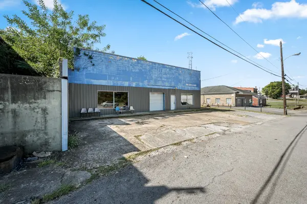 316 Holland St, Shelbyville, TN 37160
