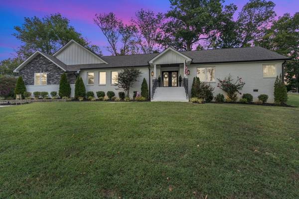 2712 Windemere Dr, Nashville, TN 37214