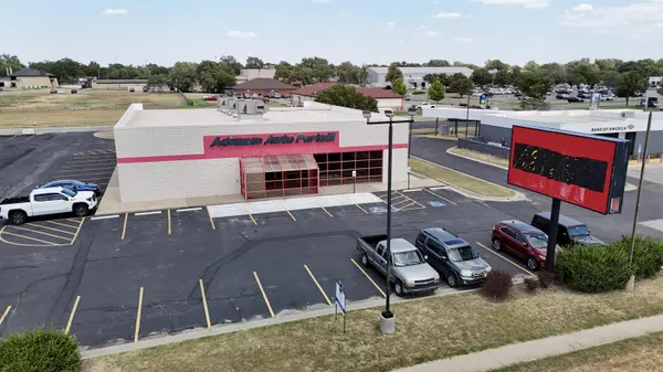 8310 W Central, Wichita, KS 67212