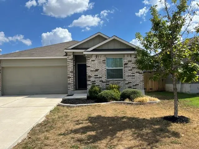 105 Guardian Angel CT, Jarrell, TX 76537