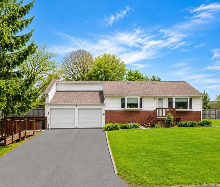24 Walnut ST, Chester, NY 10918