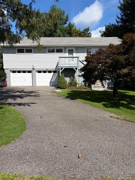 20 Hutchinson RD, Carmel, NY 10512
