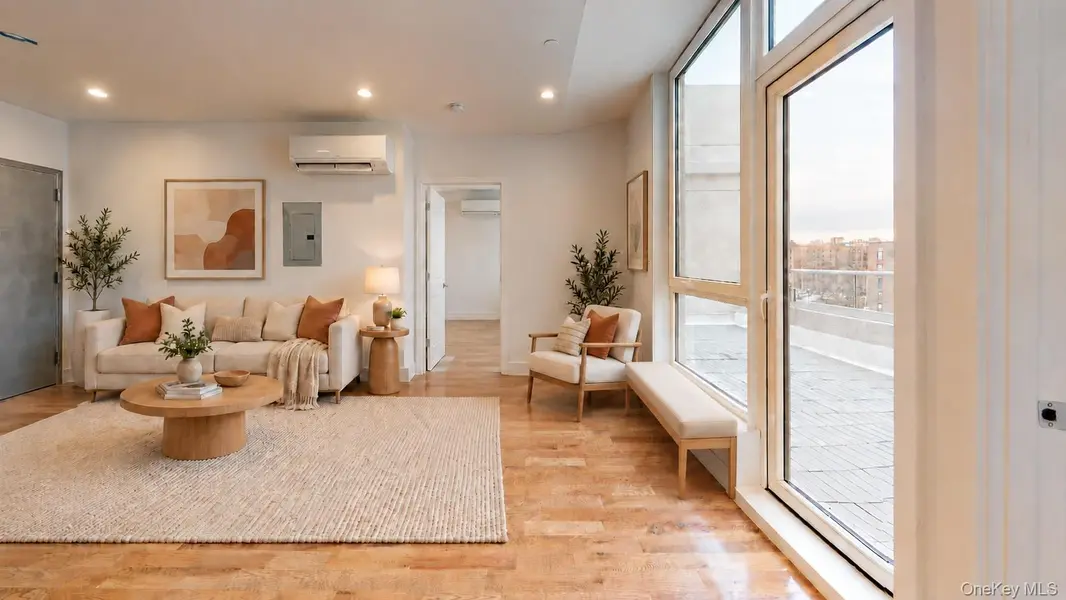 138-28 Queens BLVD #PH-7F, Briarwood, NY 11435