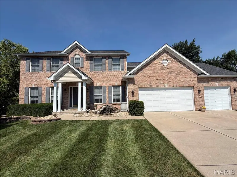 75 Hesters CT, St Charles, MO 63304