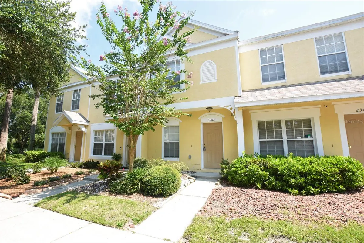 2308 LAKE WOODBERRY CIR, Brandon, FL 33510