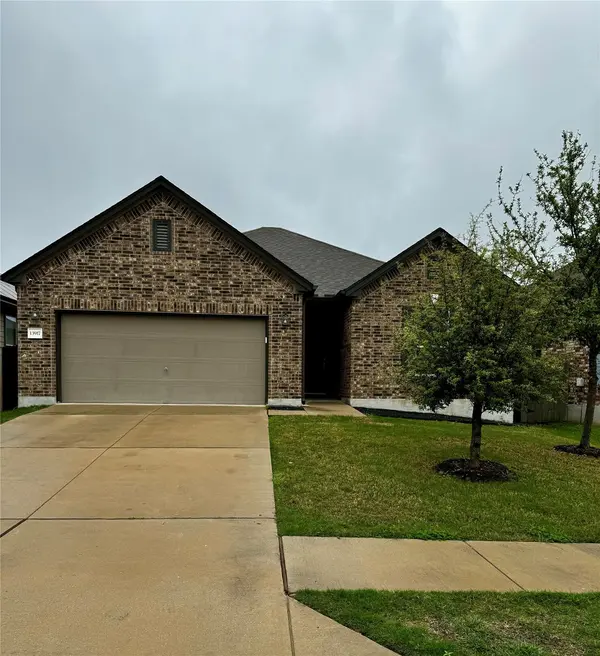 13917 Lyndon B Johnson ST, Manor, TX 78653