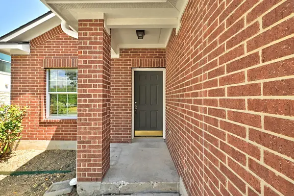 190 Pecanwood North, Kyle, TX 78640