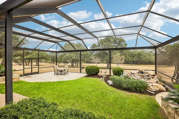 101 Flint Rock TRL, Spicewood, TX 78669