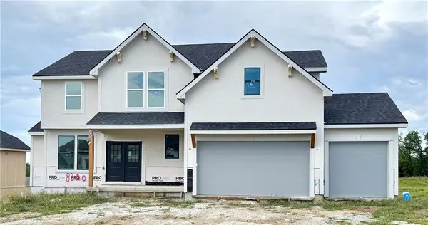 8300 NW 90th ST, Kansas City, MO 64153