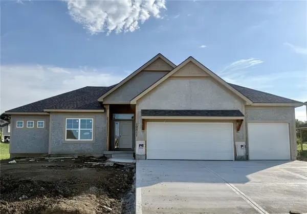10511 N Highland PL, Kansas City, MO 64155
