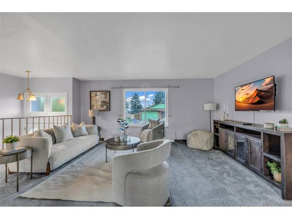 6869 Quay, Arvada, CO 80003