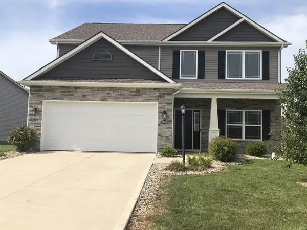 1560 Glen Hollow DR, Fort Wayne, IN 46814