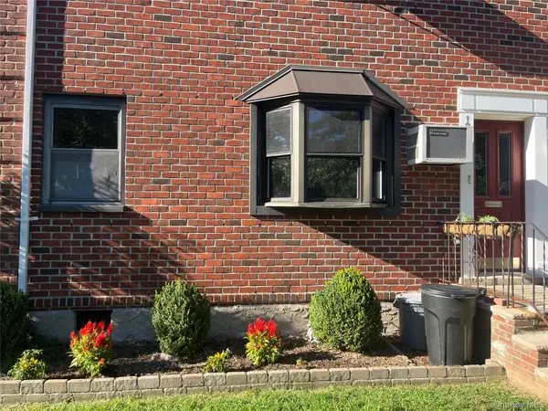 199-39 19th AVE #2143, Whitestone, NY 11357
