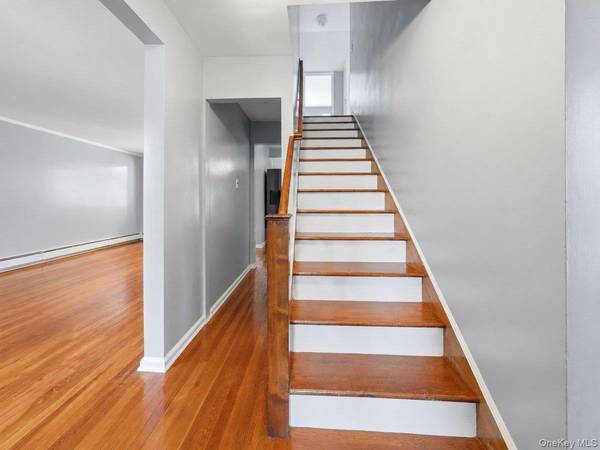 140 Whitman RD, Yonkers, NY 10710