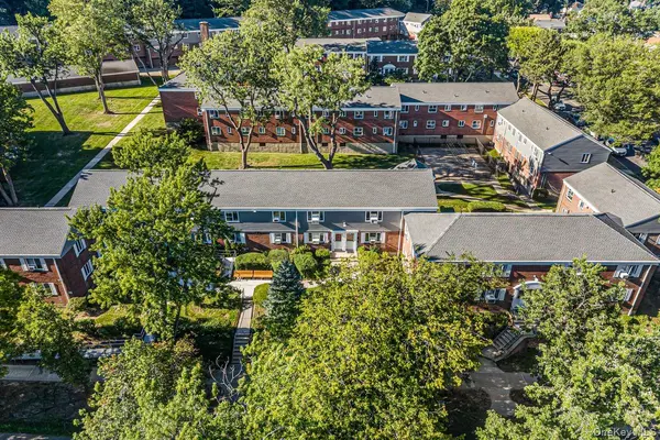 226-29 Manor Rd ##2 Upper, Queens Village, NY 11427