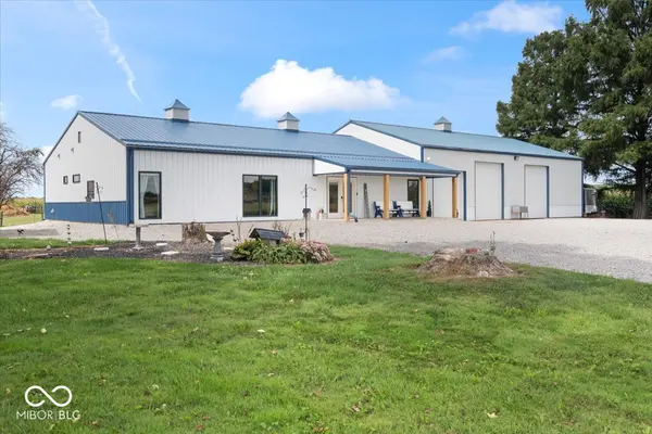 8257 S County Road 1075 W, Charlottesville, IN 46117
