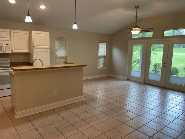 6422 NW 109TH PL, Alachua, FL 32615