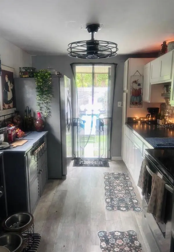 280 E 1ST ST, Apopka, FL 32703
