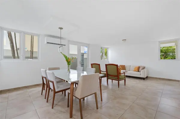 N-19 LOS GAVILANES, Guaynabo, PR 00969