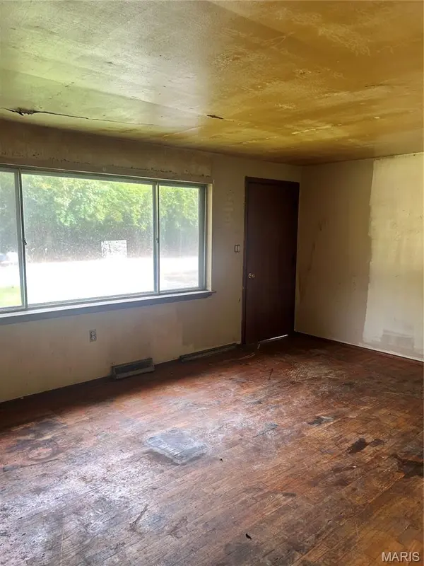 14 Pleasant Valley TER, Arnold, MO 63010