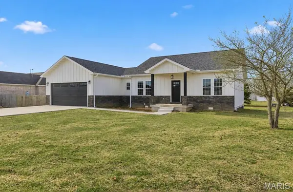 2707 M- Mayfield DR, Mountain Grove, MO 65711