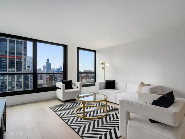 1030 N State ST #29J, Chicago, IL 60610
