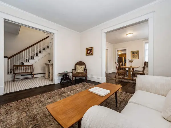 209 W Main ST, Barrington, IL 60010