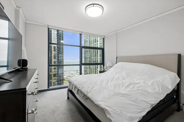 201 N Westshore DR #2006, Chicago, IL 60601