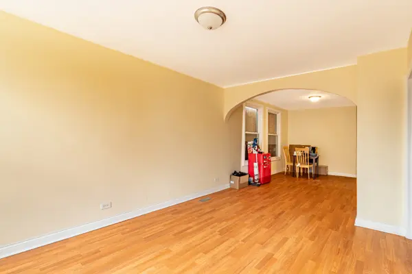 7144 S Wentworth AVE, Chicago, IL 60621