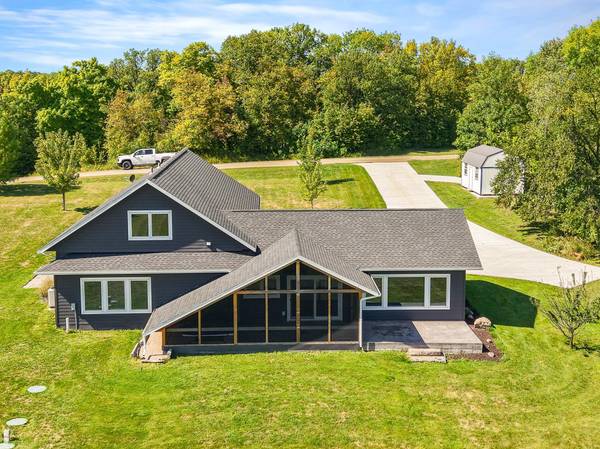 24718 W Elbow RD, Pelican Rapids, MN 56572
