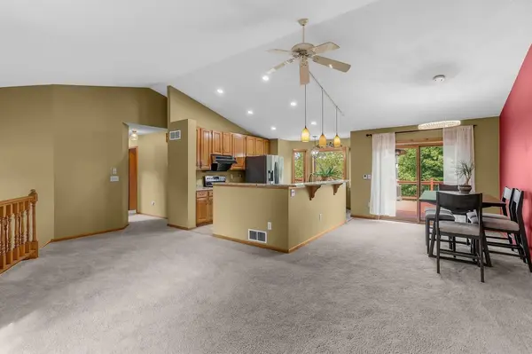 8844 Acadia RD, Woodbury, MN 55125
