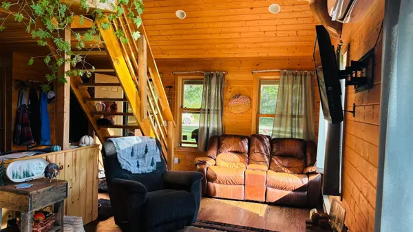 39446 Old Backboard RD, Laporte, MN 56461